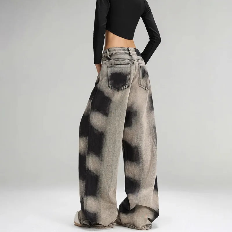 Grunge Sprayed Jeans