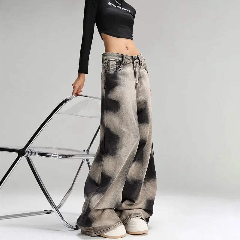 Grunge Sprayed Jeans
