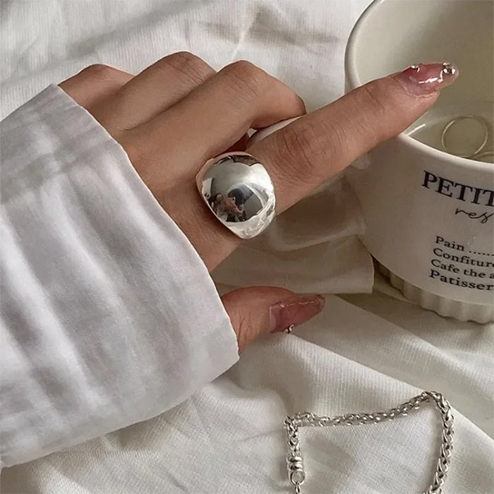 Minimalist Aesthetic Chunky Ring